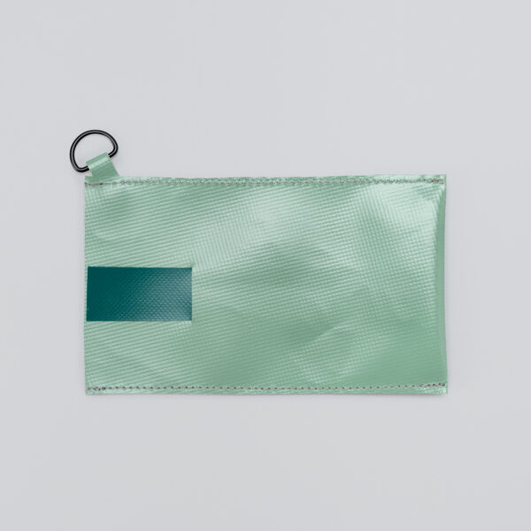 Pochette téléphone grande vert militaire, languette vert